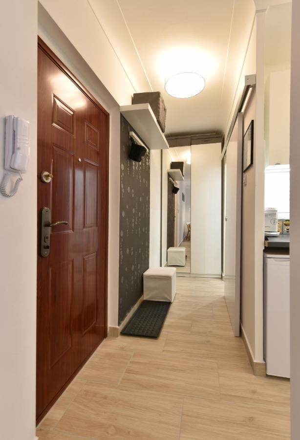 Kiralykut 1 Apartman - Ingyen Parkolas, Bicajok, Ac Székesfehérvár Exterior foto