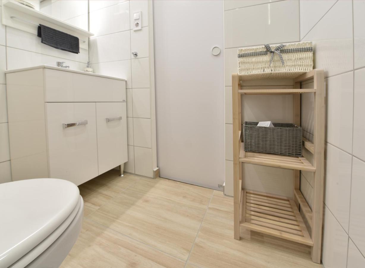 Kiralykut 1 Apartman - Ingyen Parkolas, Bicajok, Ac Székesfehérvár Exterior foto