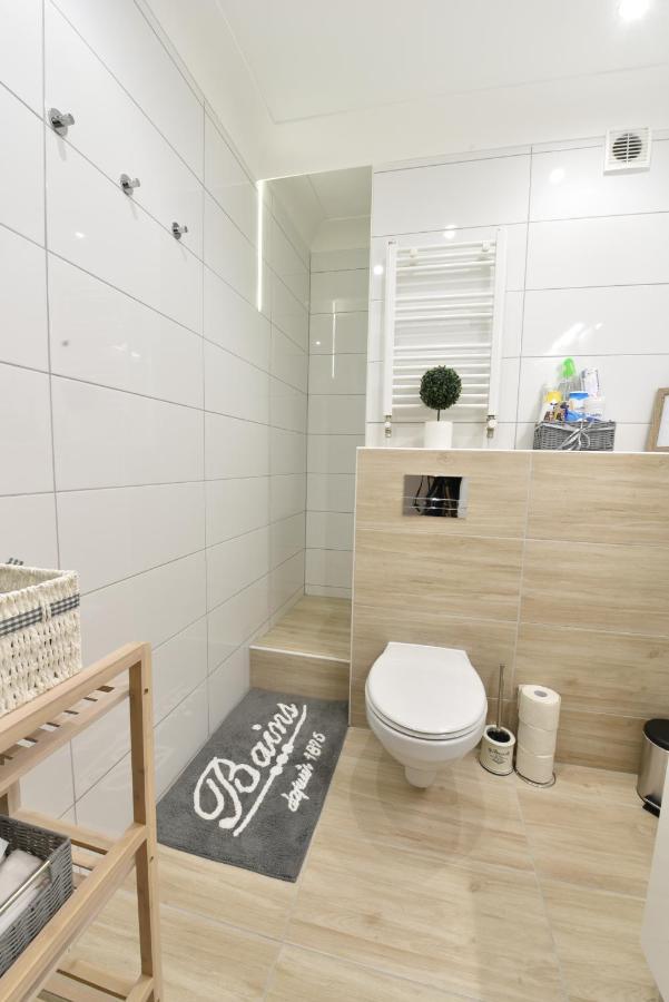 Kiralykut 1 Apartman - Ingyen Parkolas, Bicajok, Ac Székesfehérvár Exterior foto